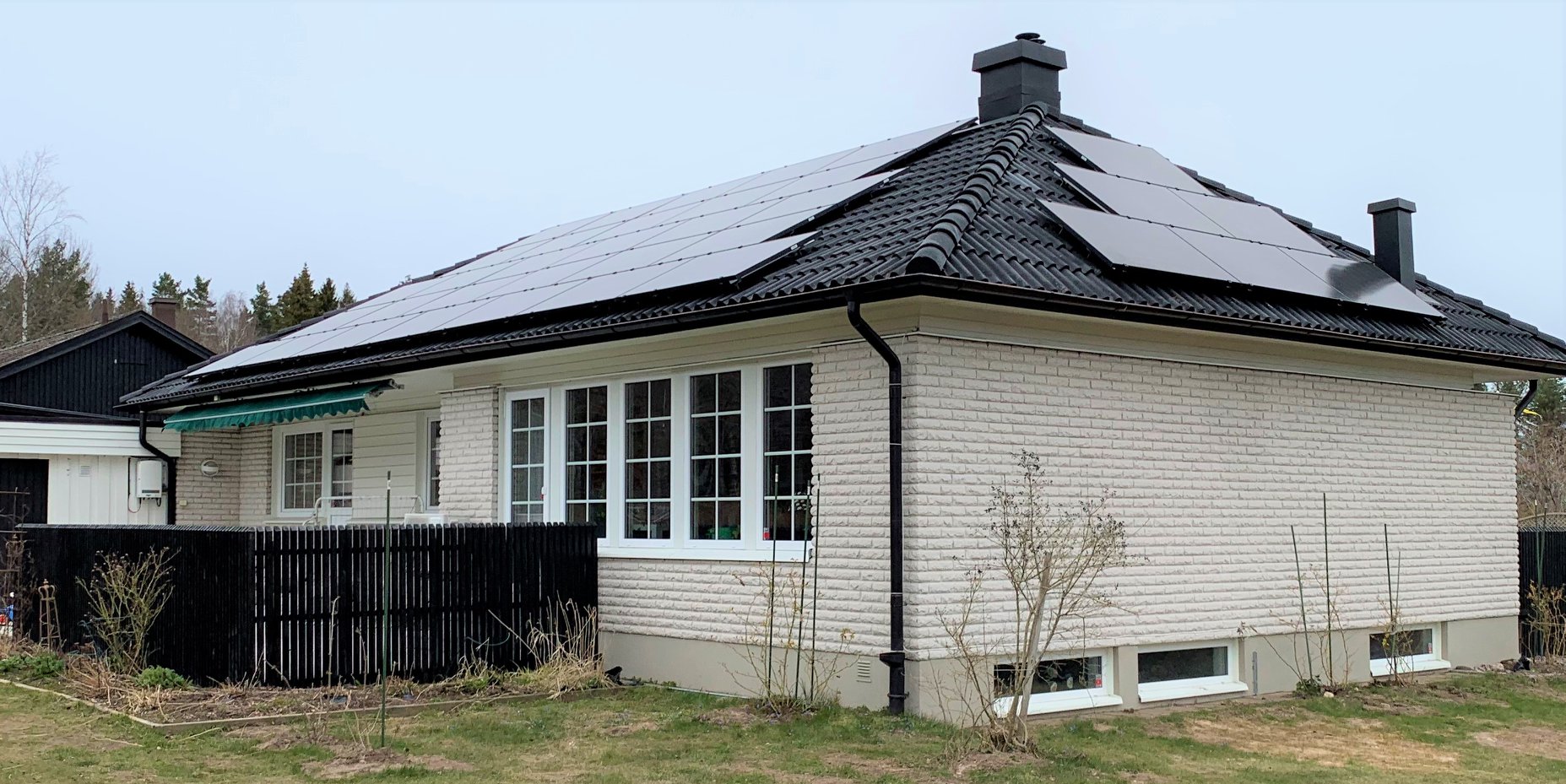 solceller på tegelvilla i Fagersta